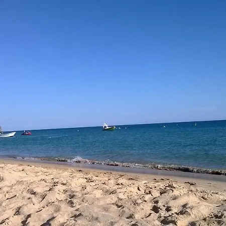 Camena, Private Pool, Sea View, Residential Area Outside Of The Village Da * Luz